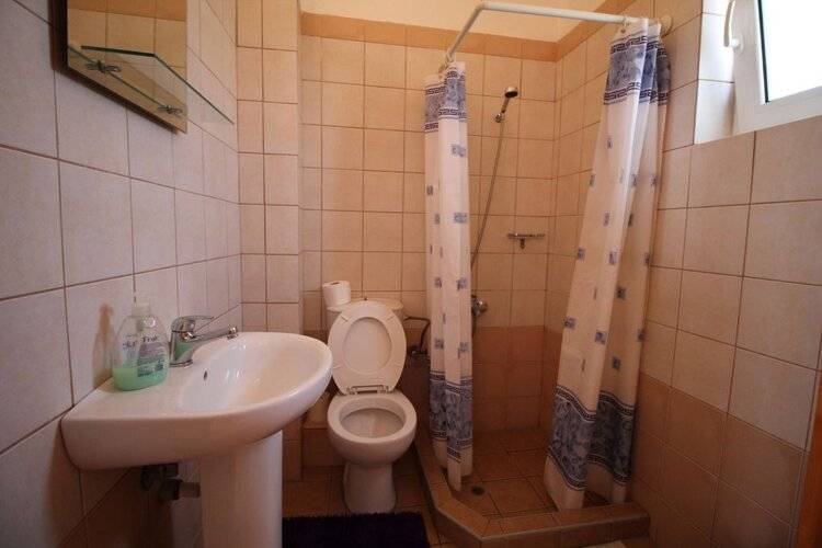 Alexis Apartments
