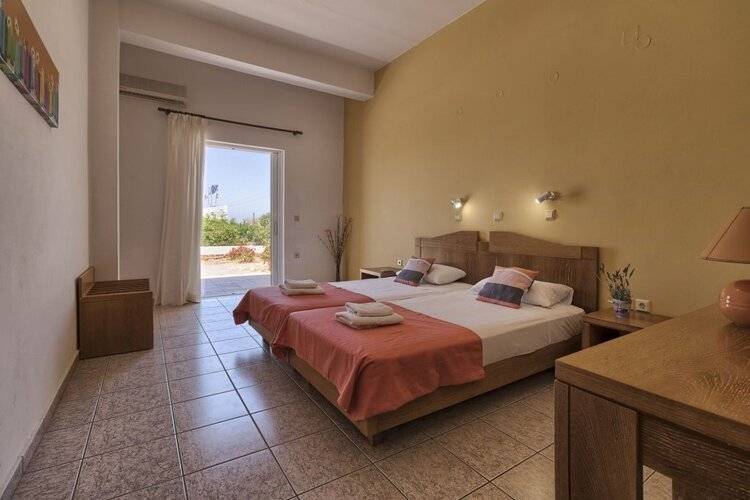 Anthemis Apartment