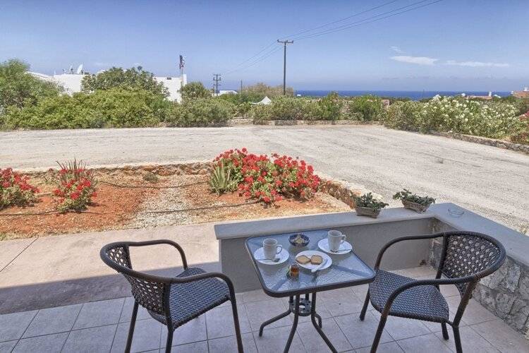 Anthemis Apartment