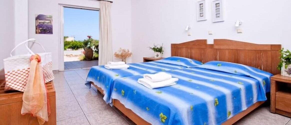 Anthemis Apartment