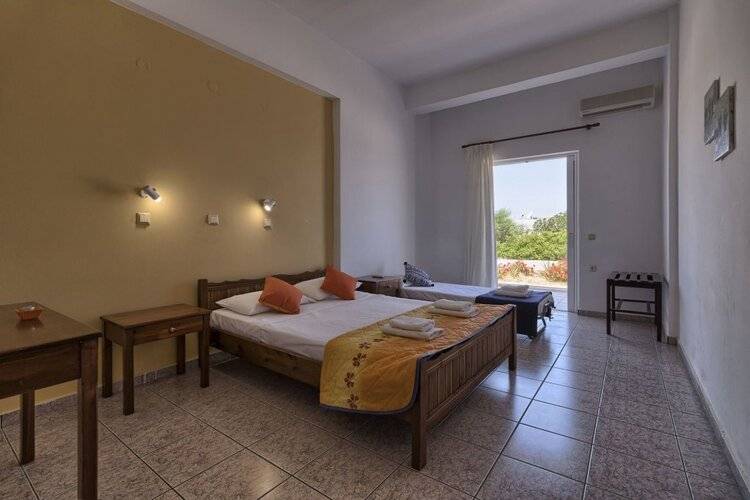 Anthemis Apartment