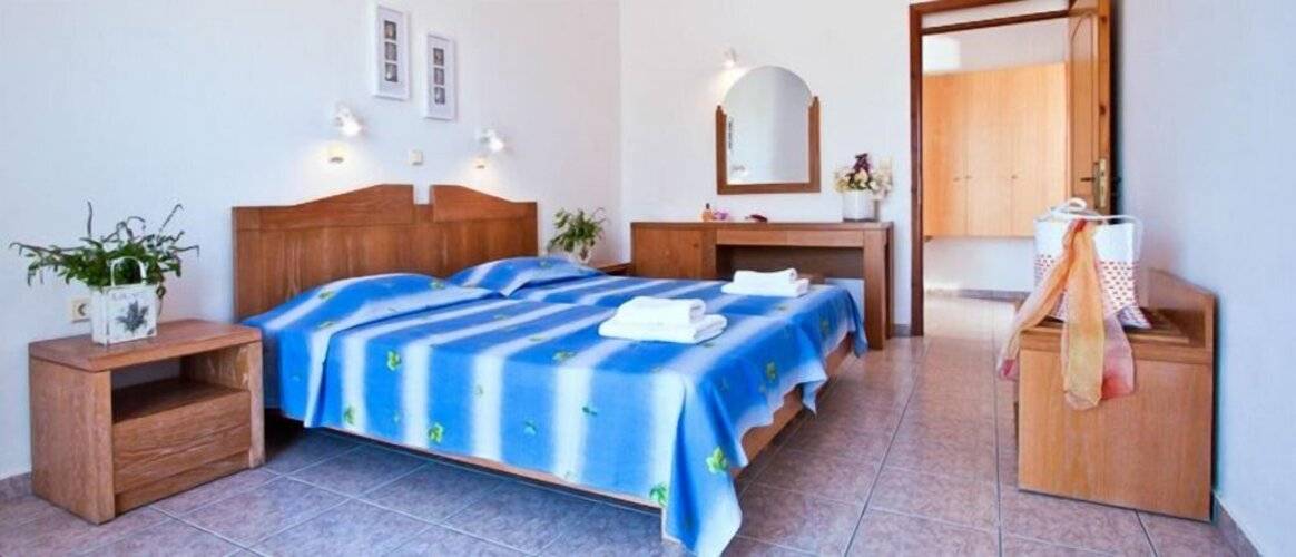 Anthemis Apartment