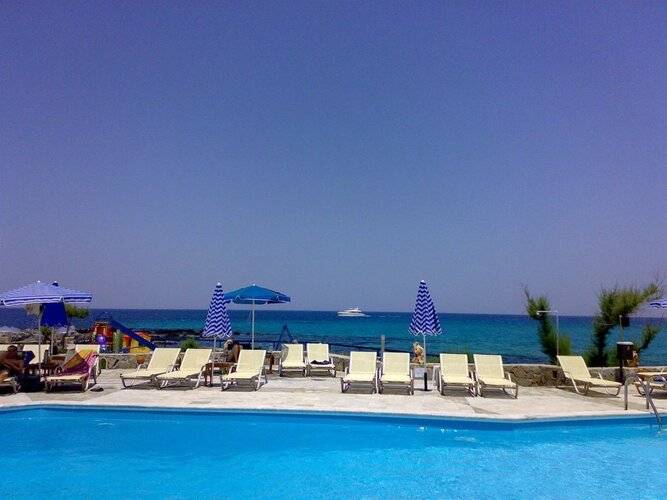 Blue Beach Villas Apartments