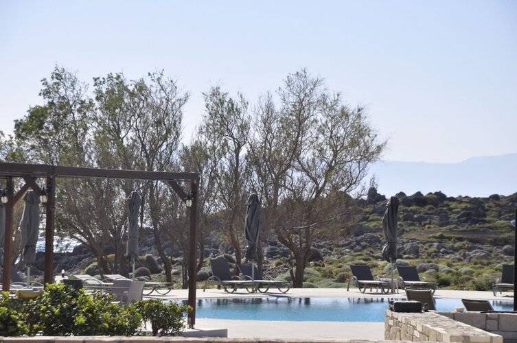 Kavos Hotel