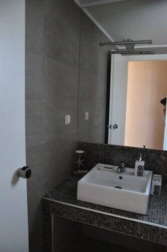 Kavos Hotel