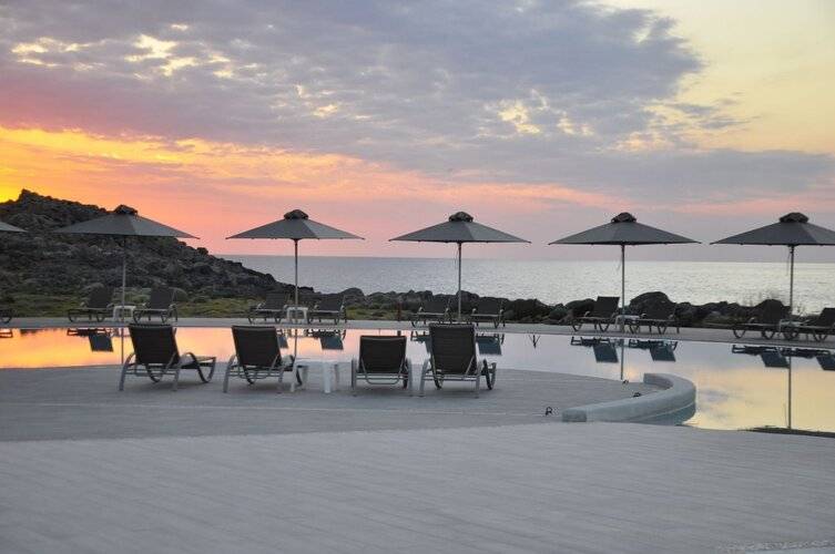 Kavos Hotel