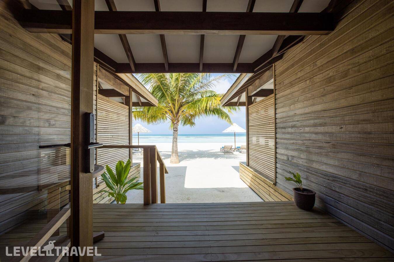 фотографии отеля Jawakara Island Maldives в Мальдивы(Лавиани Атолл) - фото №33