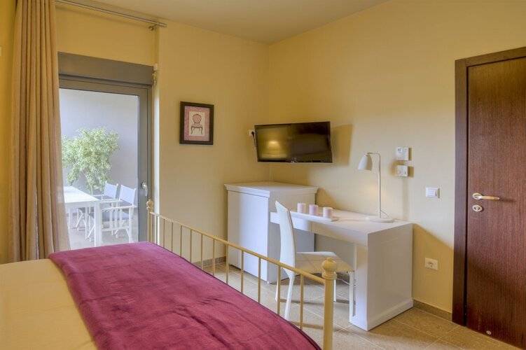 Marini Luxury Apartments And Suites