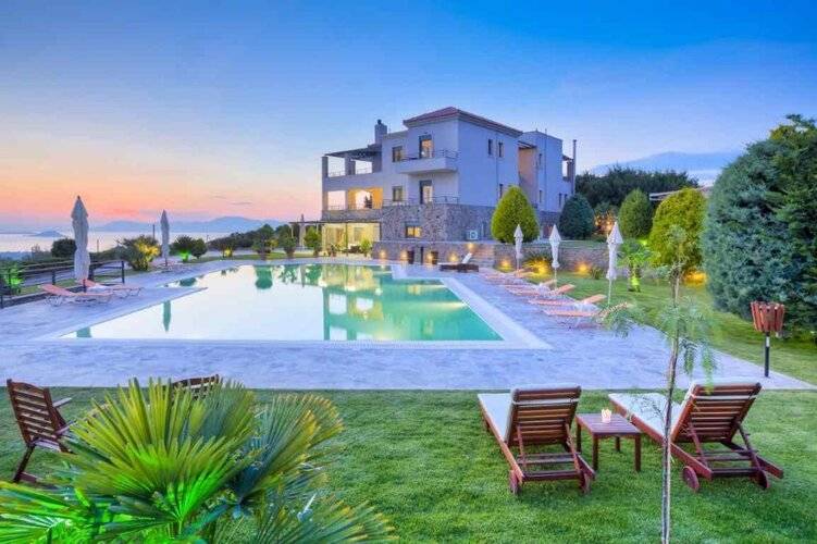 Marini Luxury Apartments And Suites