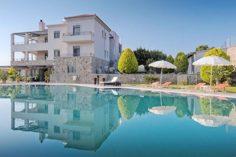 Marini Luxury Apartments And Suites
