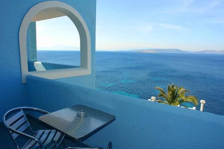 Mistral Apartments Aegina