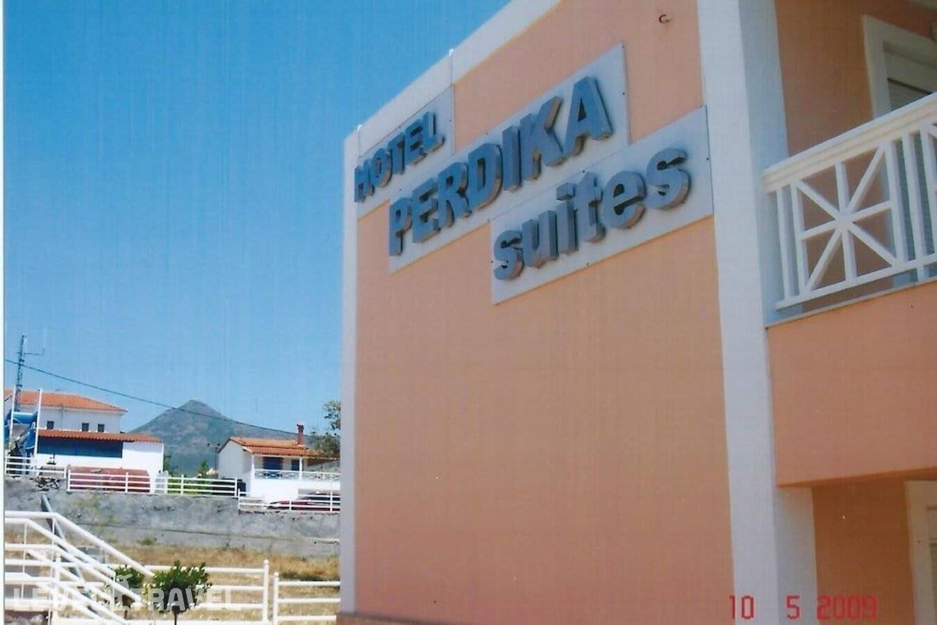 Отель Perdika Suites — Эгина, Греция