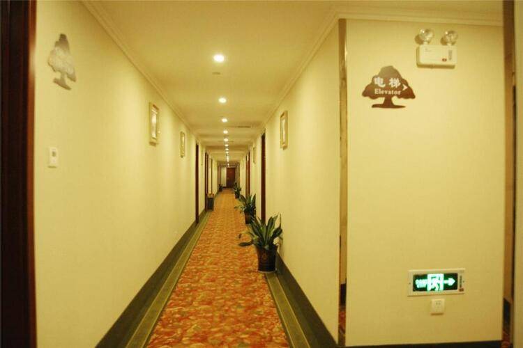 Greentree Inn Zhangjiakou Xiahuayuan District Xinchen Road Express Hotel