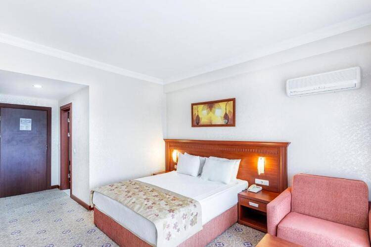 Casa Fora Beach Resort