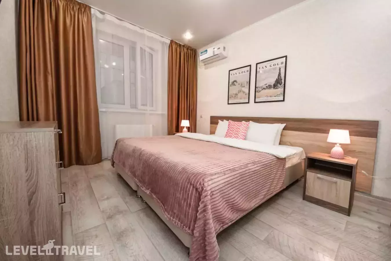 B-Flats (Би-Флэтс) На Улице Владимирская 148/1