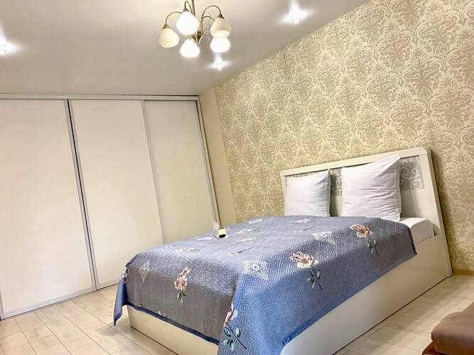 Апартаменты West 39 Гайдара 15а