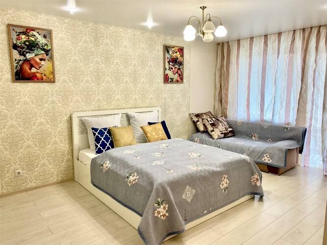 Апартаменты West 39 Гайдара 15а