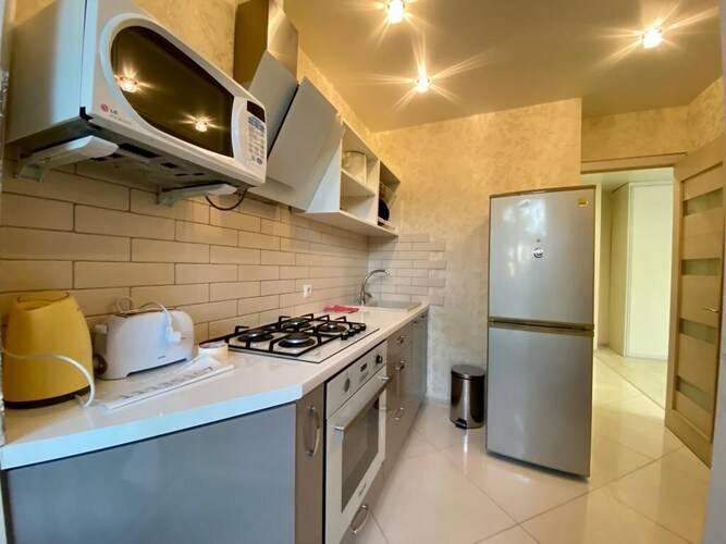 Апартаменты West 39 Гайдара 15а