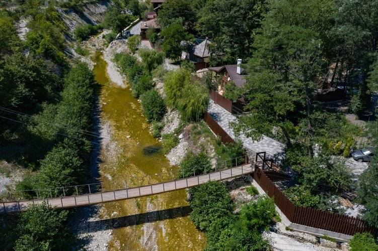 Загородный Клуб "Лесная Заимка"