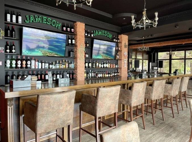 Saloon Western