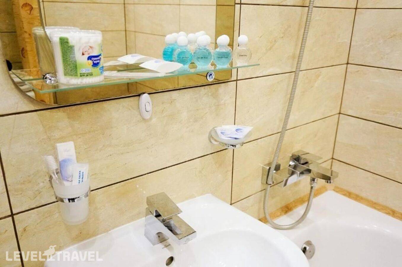 Изображение отеля 8