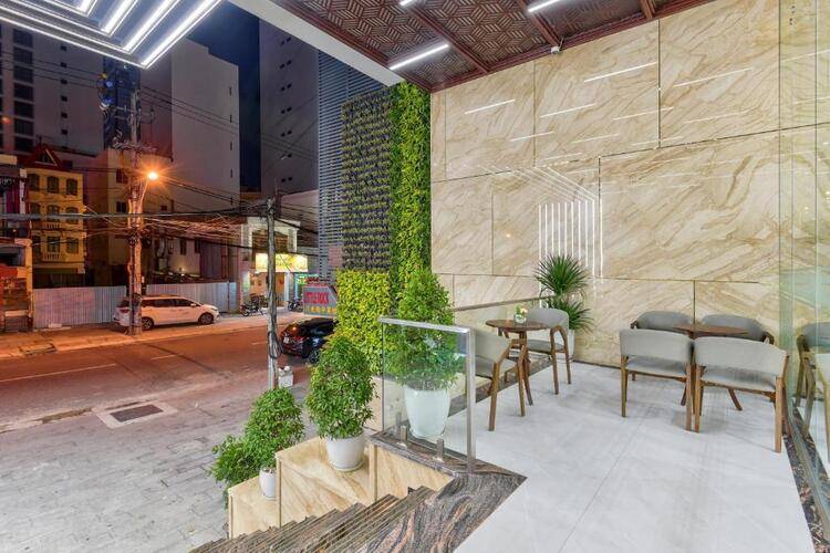 Maris Hotel