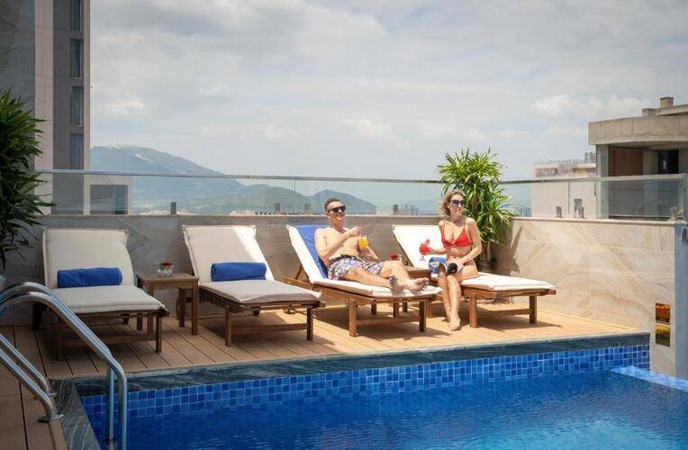 Maris Hotel