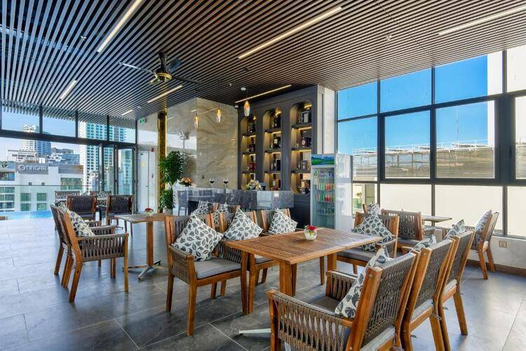 Maris Hotel