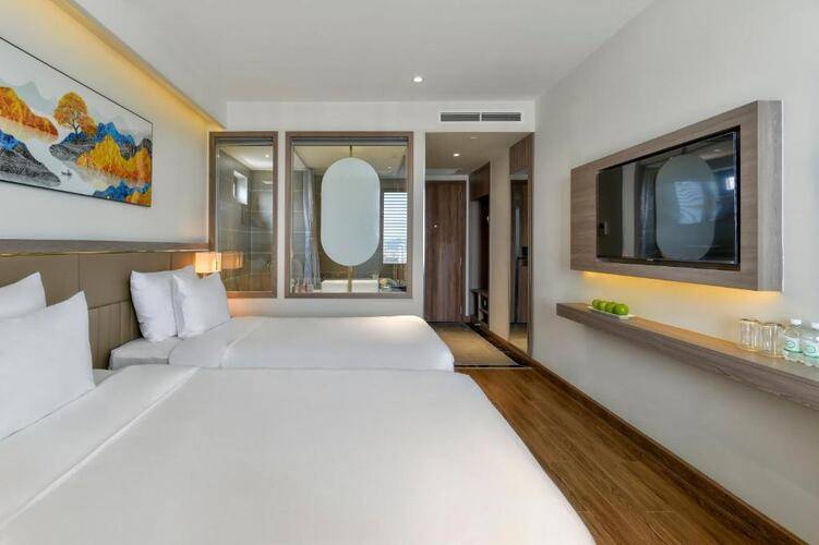 Maris Hotel