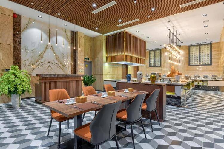 Maris Hotel