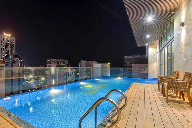 Maris Hotel