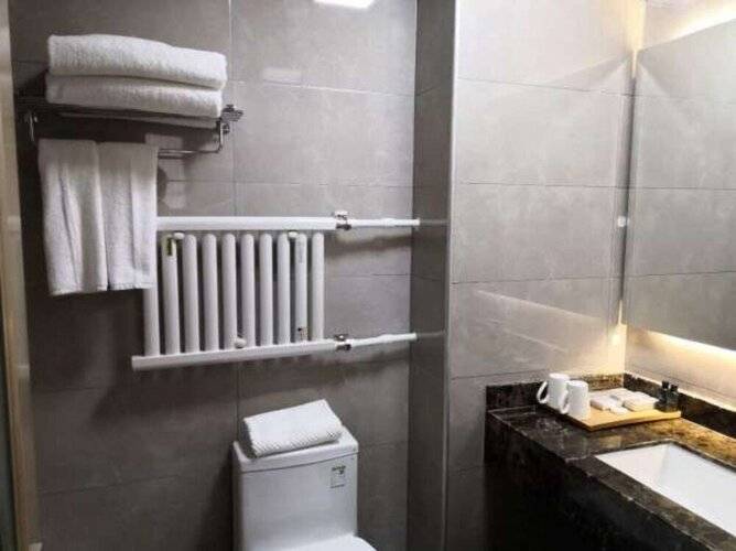 Beijing Huatongxin Hotel