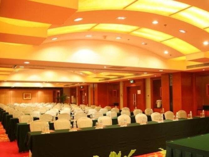Empark Prime Hotel Beijing