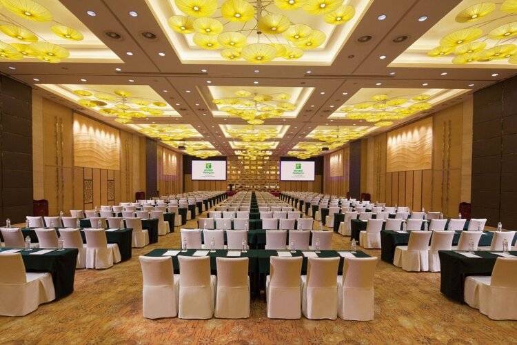 Holiday Inn Beijing Shijingshan Parkview, An Ihg Hotel