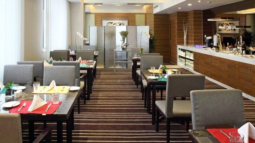 Holiday Inn Beijing Deshengmen