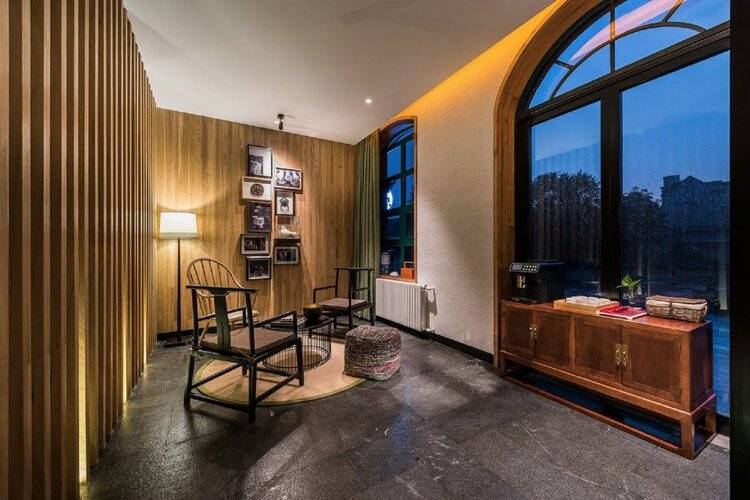 Manxin Qianmen Courtyard Hotel