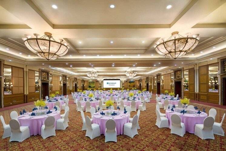 Wyndham Beijing North Hotel