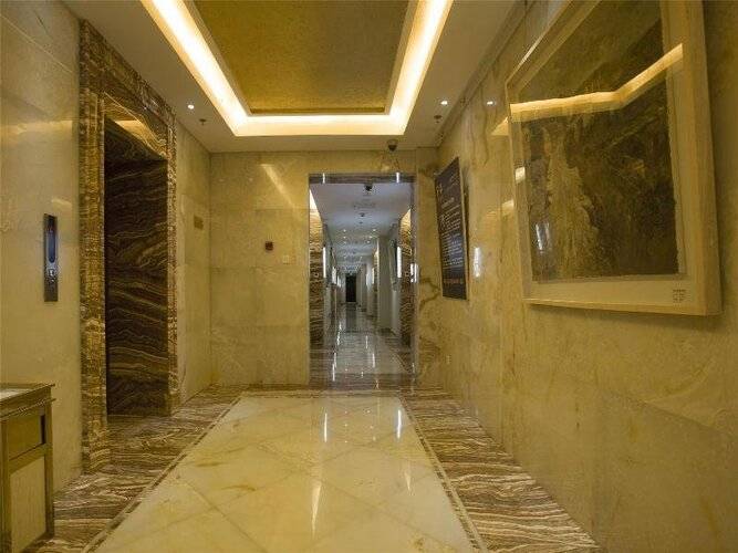 A.C. Art Museum Hotel