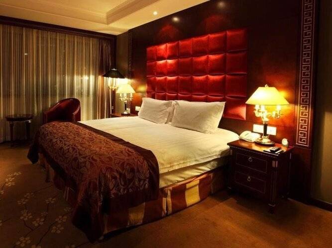 Bei Zhaolong Hotel