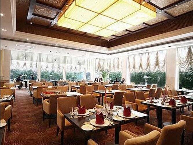 Bei Zhaolong Hotel