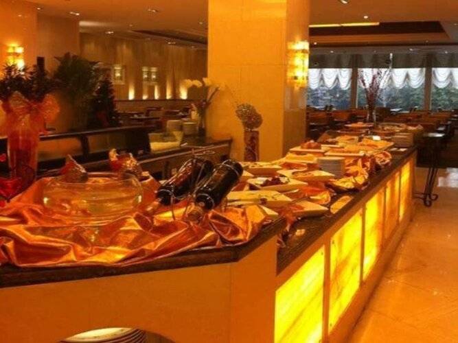 Bei Zhaolong Hotel