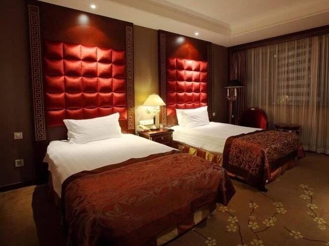 Bei Zhaolong Hotel