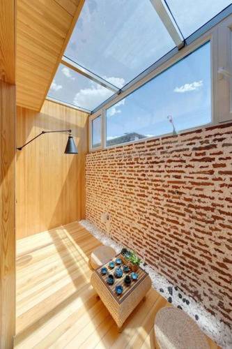 Gubei Water Town Revolution Hotel