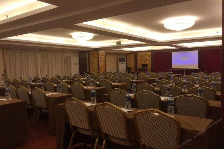 Chan Kong Hotel