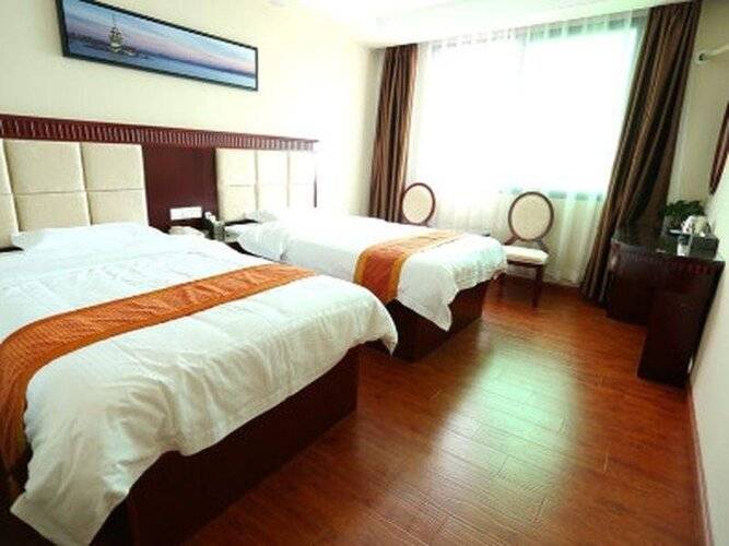 Greentree Inn Guangdong Airport Huaxi Road Express Hotel