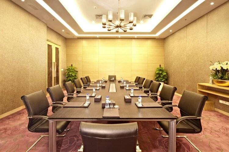 Guangzhou Pearl River International Hotel