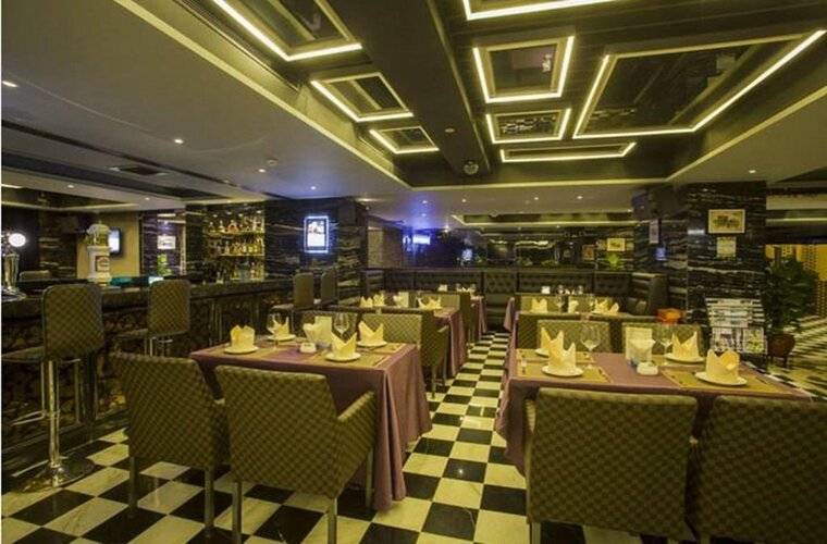 La Perle International Hotel