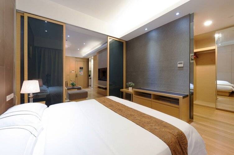 Yicheng Apartment Pazhou Poly World Center