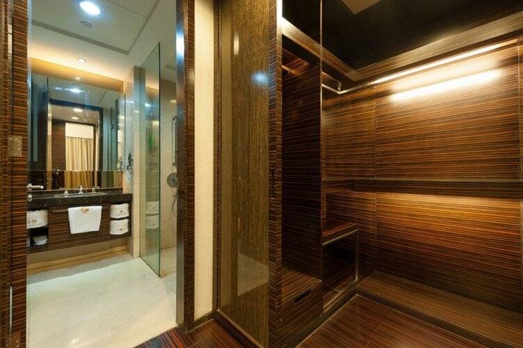 Yicheng Apartment Pazhou Poly World Center