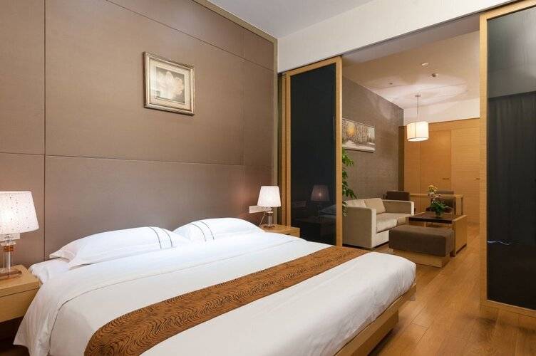 Yicheng Apartment Pazhou Poly World Center